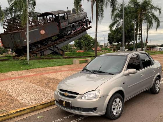 CHEVROLET CLASSIC 1.0 MPFI LS 8V FLEX 4P MANUAL